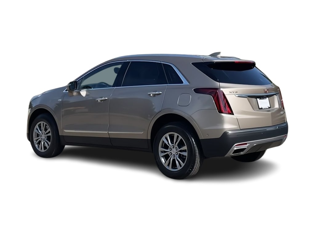 Thumbnail: 2022 Cadillac XT5 - 4
