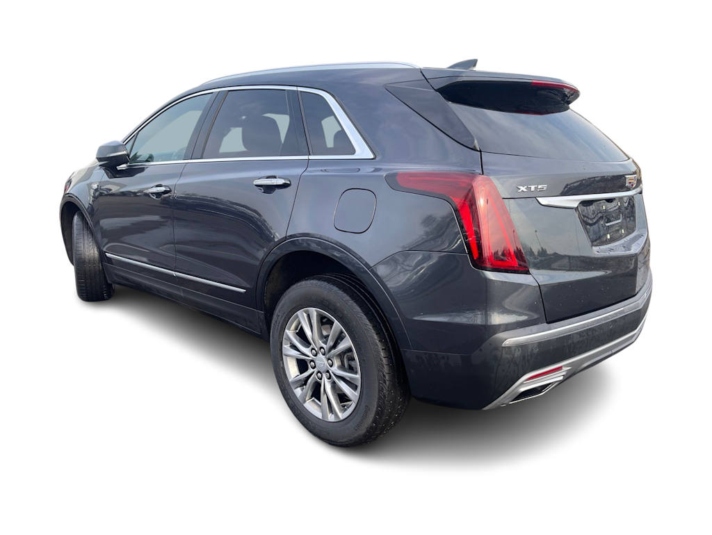 Thumbnail: 2022 Cadillac XT5 - 4