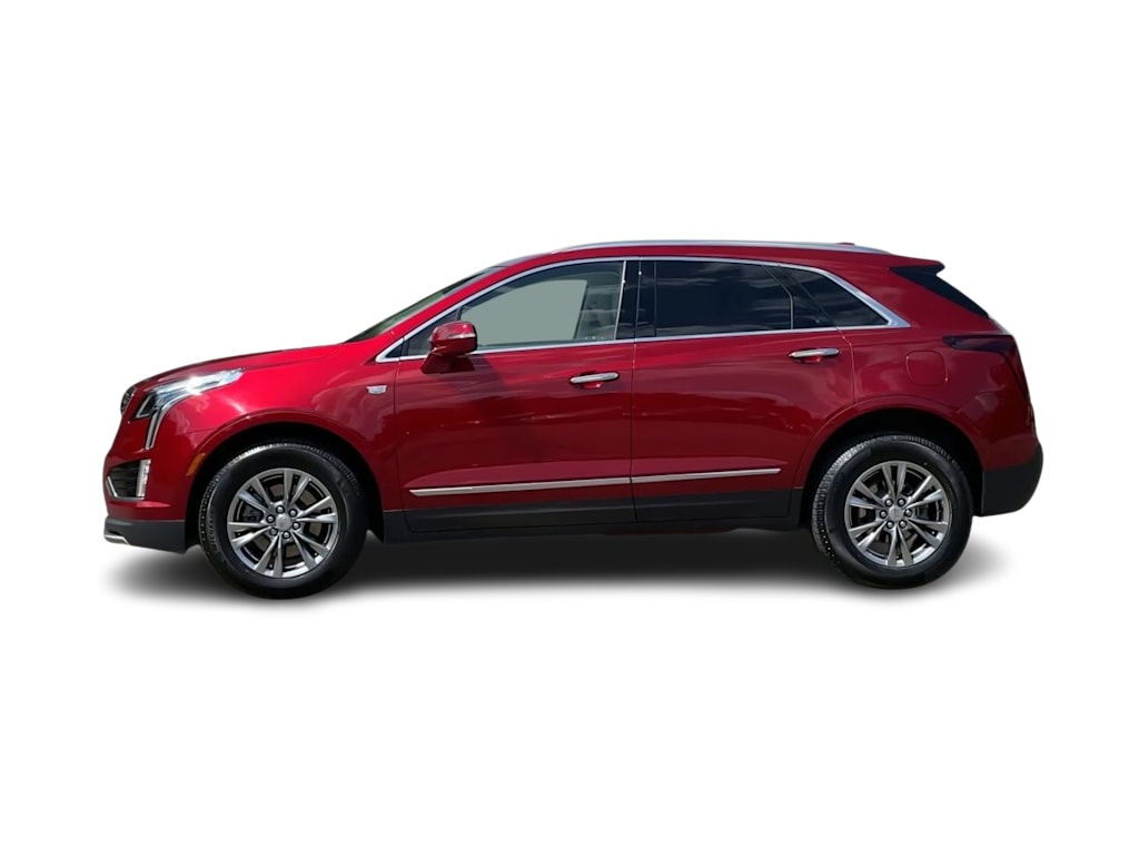 Thumbnail: 2021 Cadillac XT5 - 3
