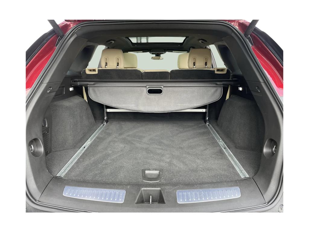 Thumbnail: 2017 Cadillac XT5 - 15