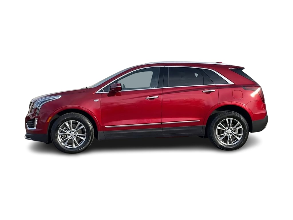 Thumbnail: 2023 Cadillac XT5 - 3