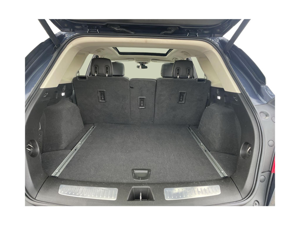 Thumbnail: 2019 Cadillac XT5 - 16
