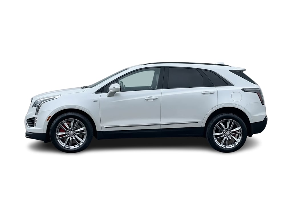Thumbnail: 2022 Cadillac XT5 - 3