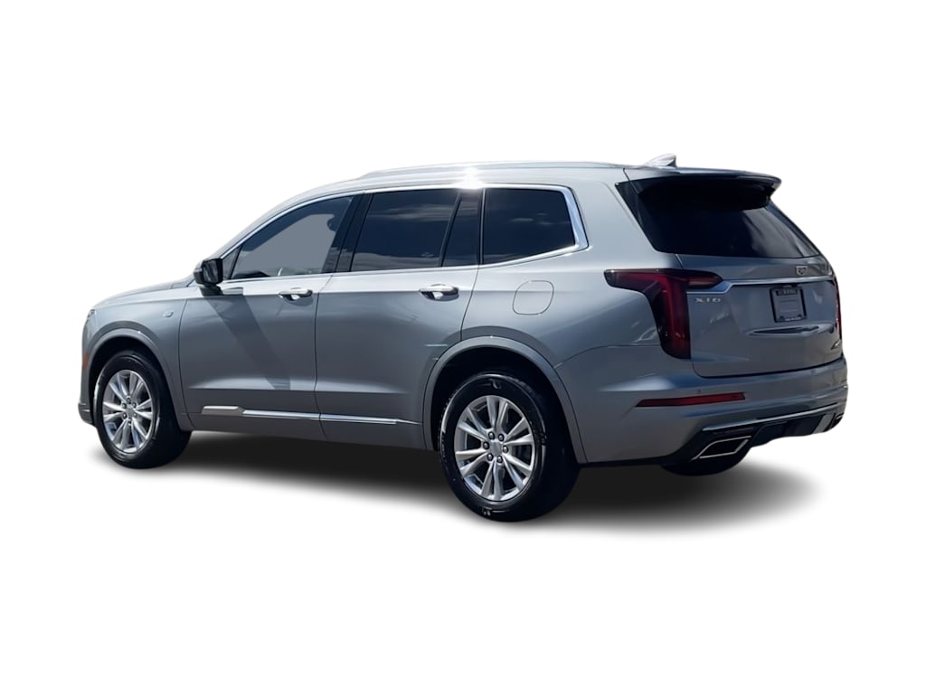 Thumbnail: 2024 Cadillac XT6 - 4