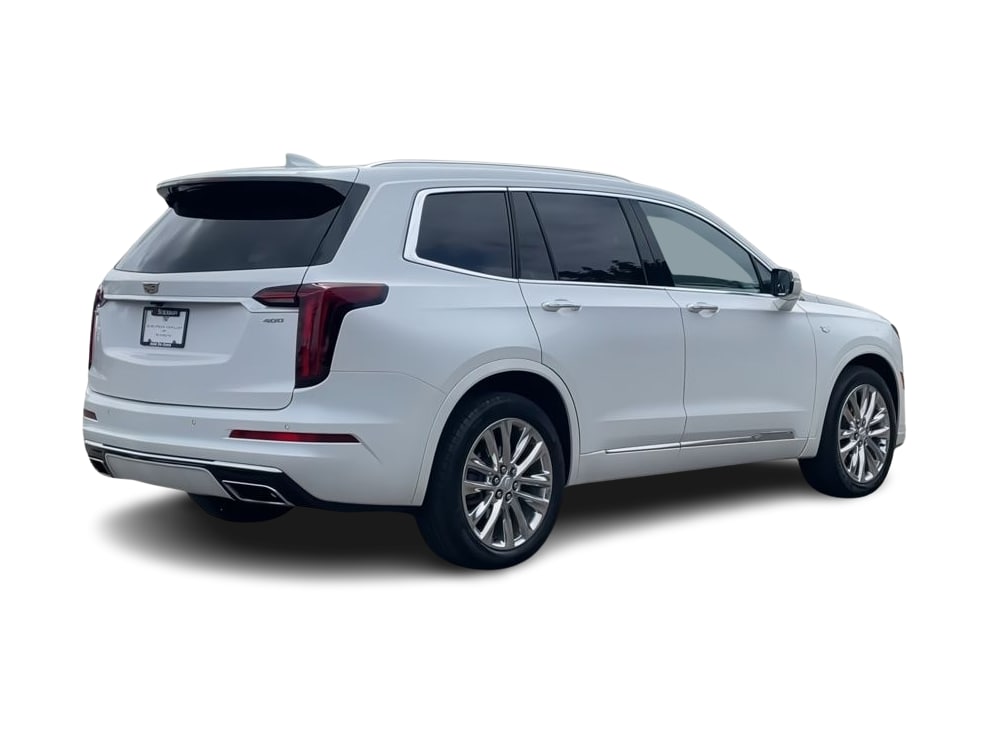 Thumbnail: 2022 Cadillac XT6 - 22