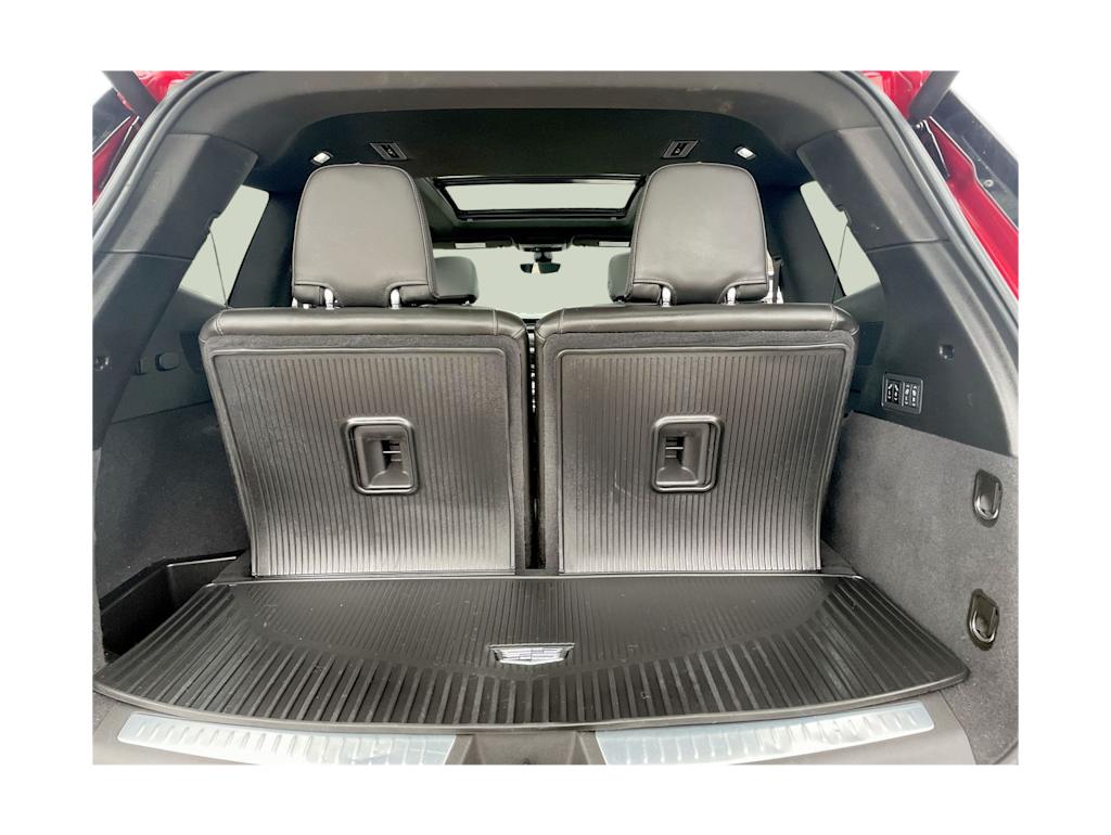 Thumbnail: 2024 Cadillac XT6 - 16