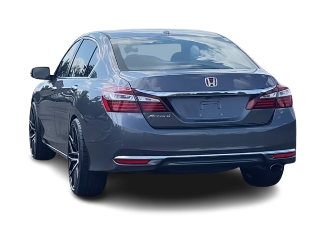 Thumbnail: 2016 Honda Accord - 21