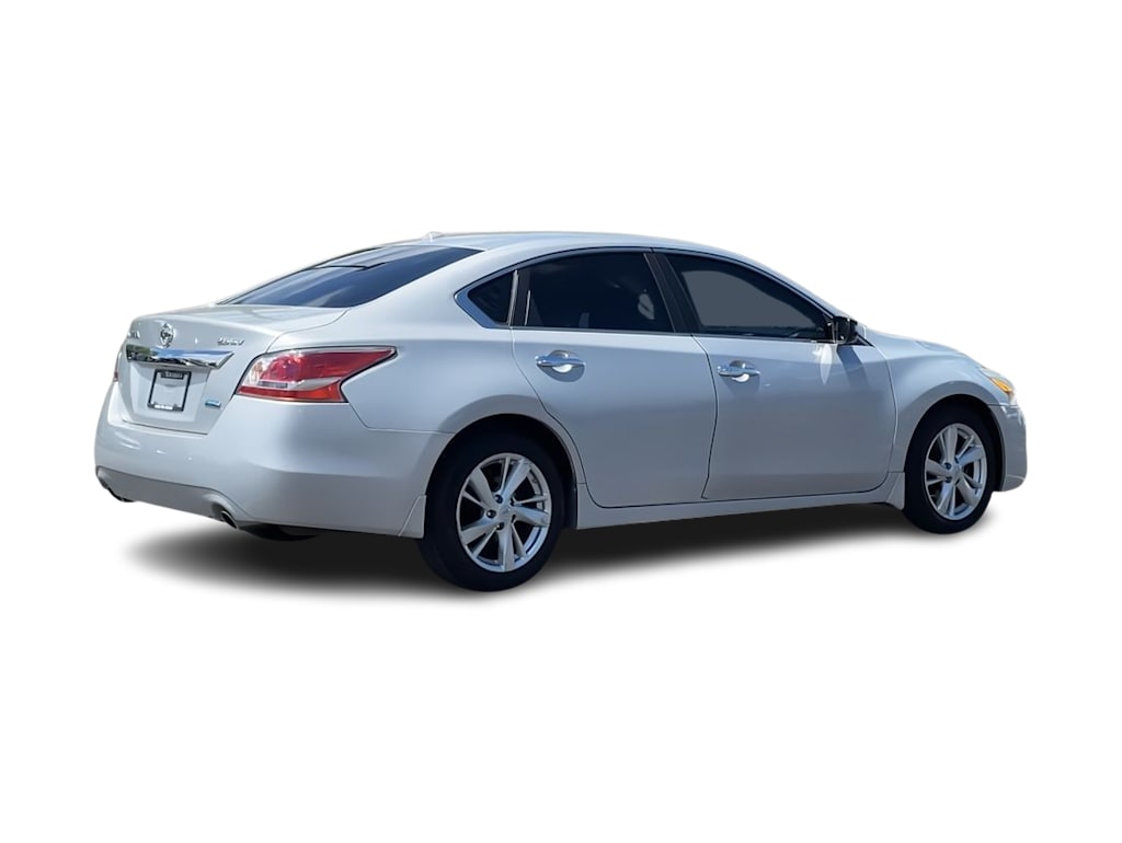 Thumbnail: 2014 Nissan Altima - 22