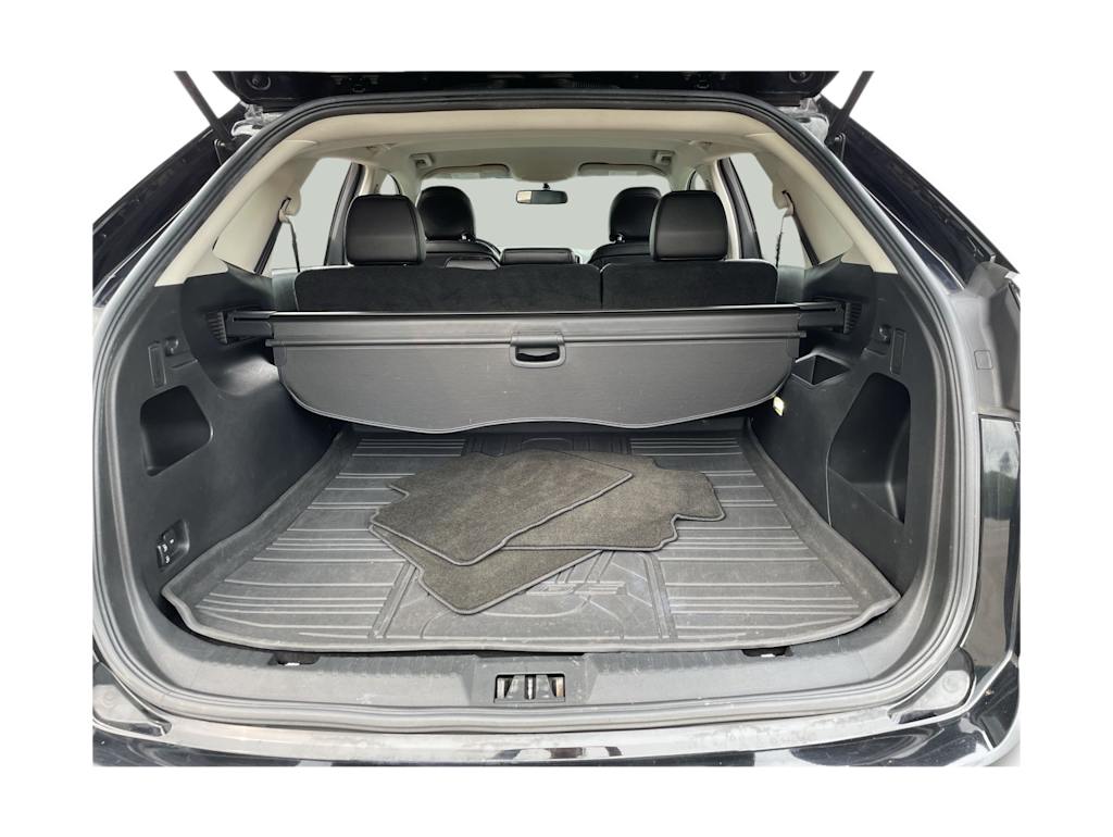 Thumbnail: 2016 Ford Edge - 15