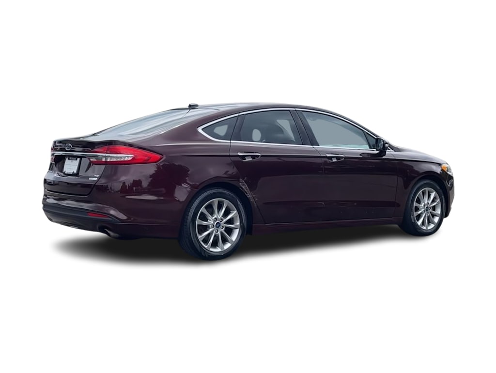 Thumbnail: 2017 Ford Fusion - 24