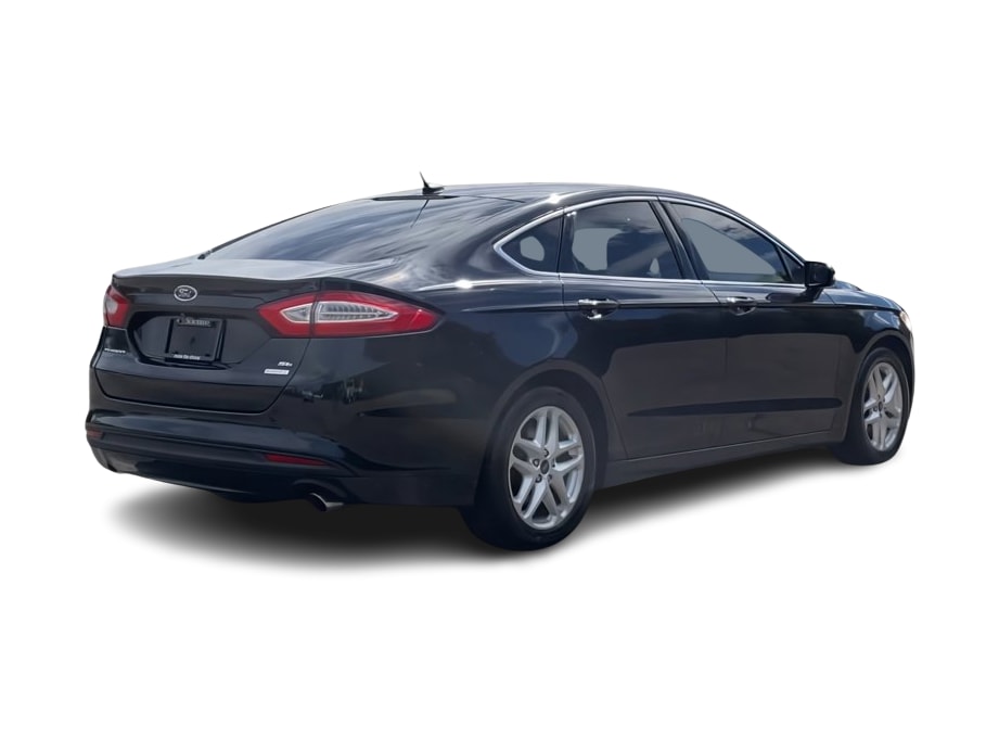 Thumbnail: 2014 Ford Fusion - 21
