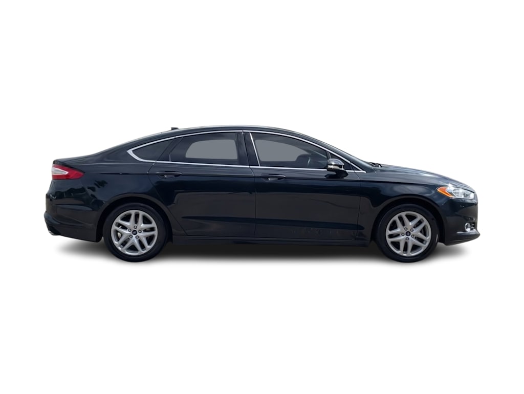 Thumbnail: 2014 Ford Fusion - 22