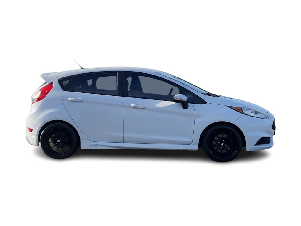 Thumbnail: 2015 Ford Fiesta - 22