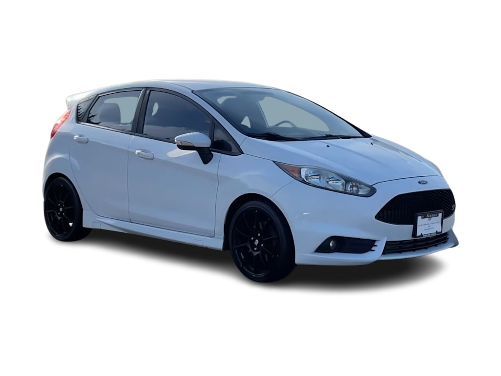 Thumbnail: 2015 Ford Fiesta - 17