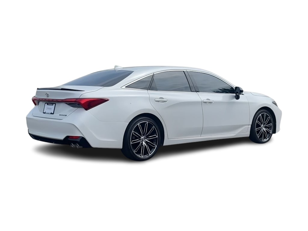 Thumbnail: 2019 Toyota Avalon - 21