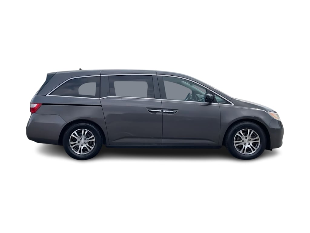 Thumbnail: 2013 Honda Odyssey - 23