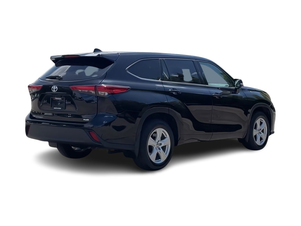 Thumbnail: 2021 Toyota Highlander - 22