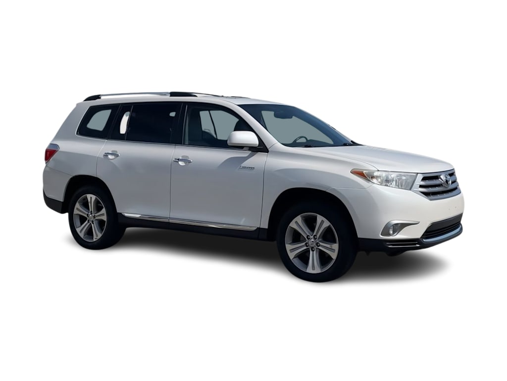 Thumbnail: 2013 Toyota Highlander - 18