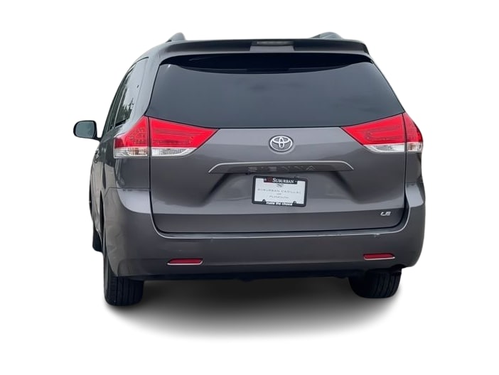 Thumbnail: 2013 Toyota Sienna - 19