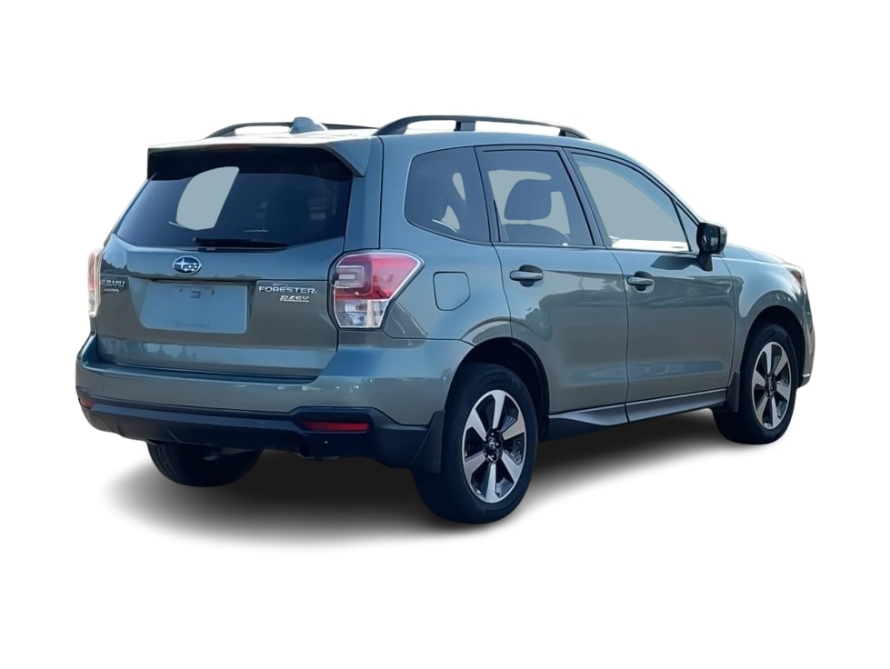 Thumbnail: 2017 Subaru Forester - 21