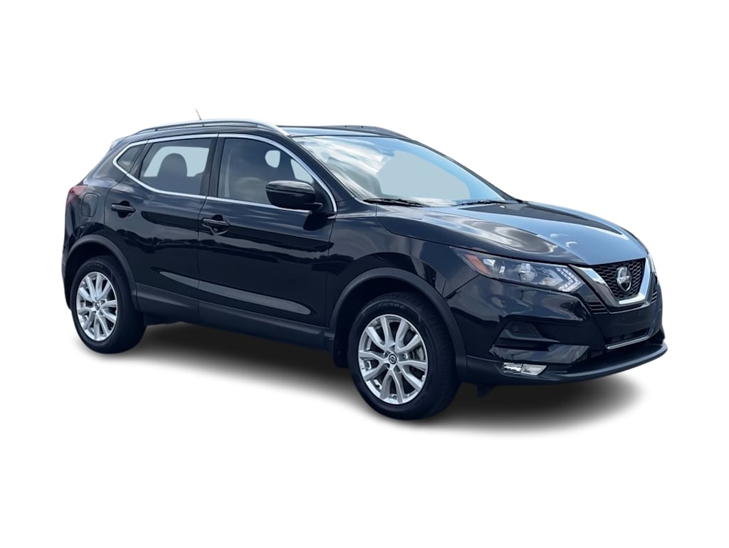 Thumbnail: 2021 Nissan Rogue Sport - 17