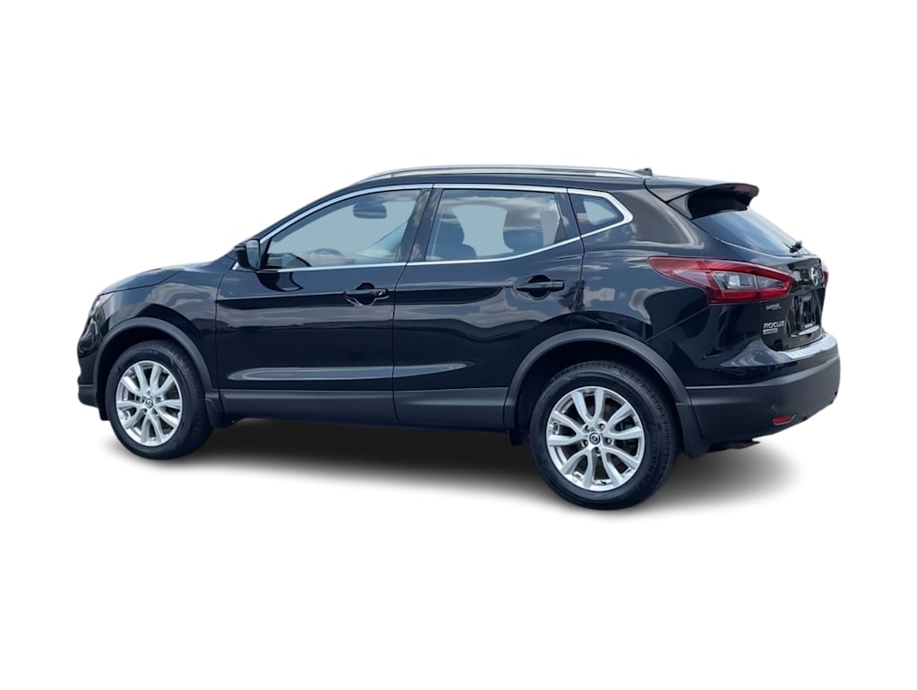Thumbnail: 2021 Nissan Rogue Sport - 19