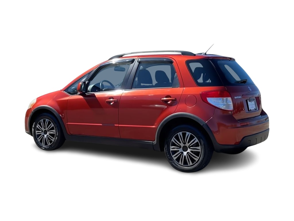 Thumbnail: 2010 Suzuki SX4 - 18