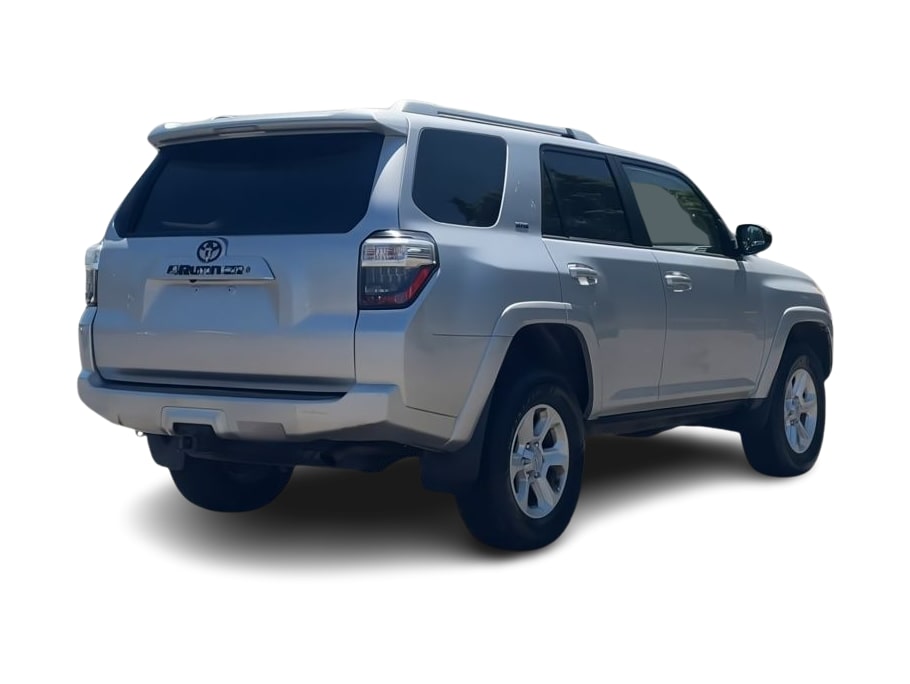 Thumbnail: 2014 Toyota 4Runner - 21