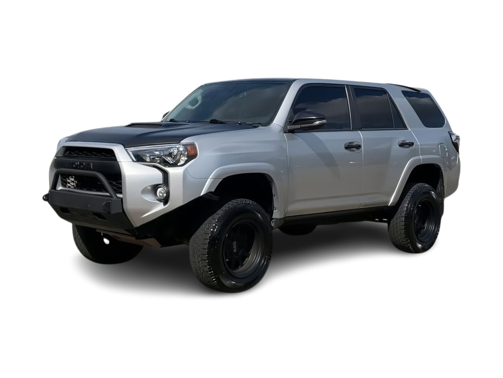 Thumbnail: 2016 Toyota 4Runner - 19