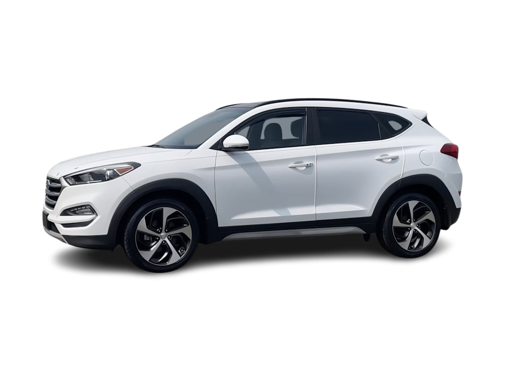 Thumbnail: 2017 Hyundai Tucson - 3