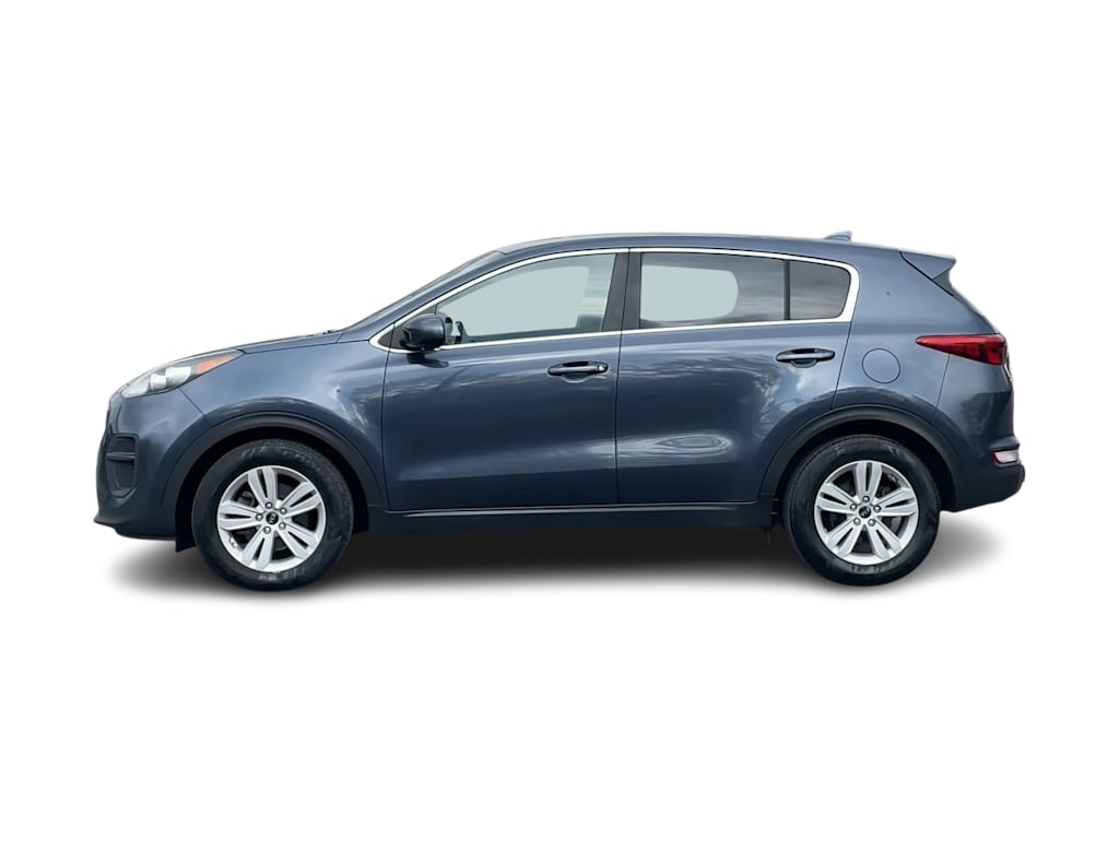 Thumbnail: 2017 Kia Sportage - 3