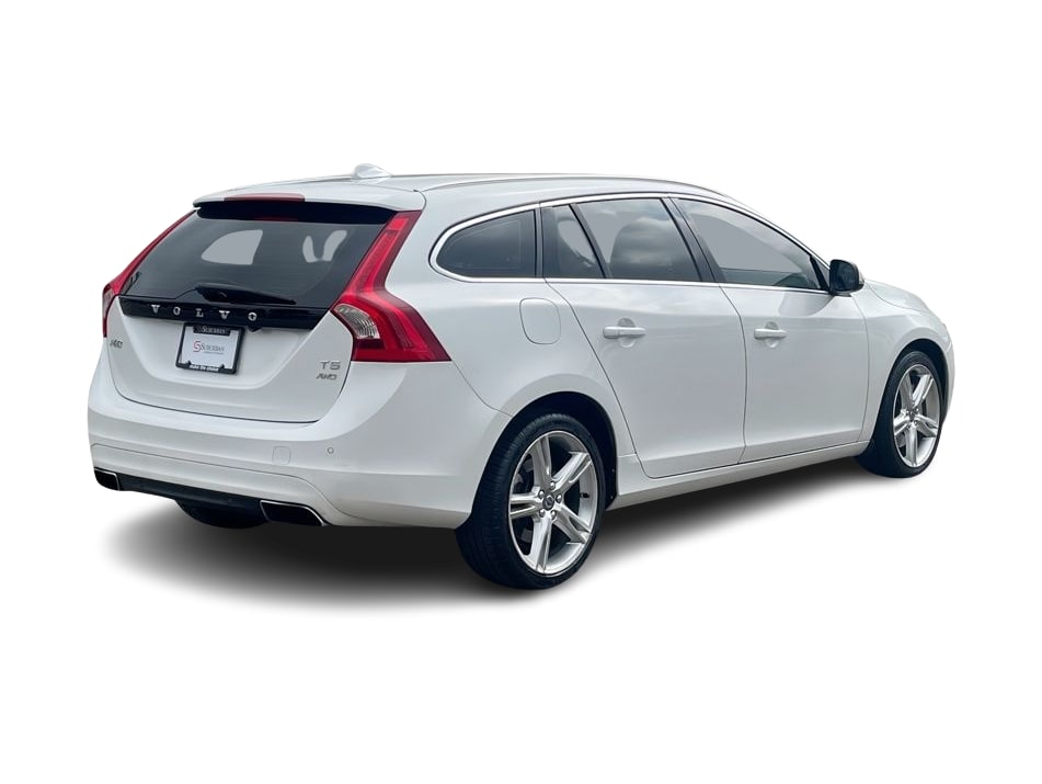 Thumbnail: 2016 Volvo V60 - 21