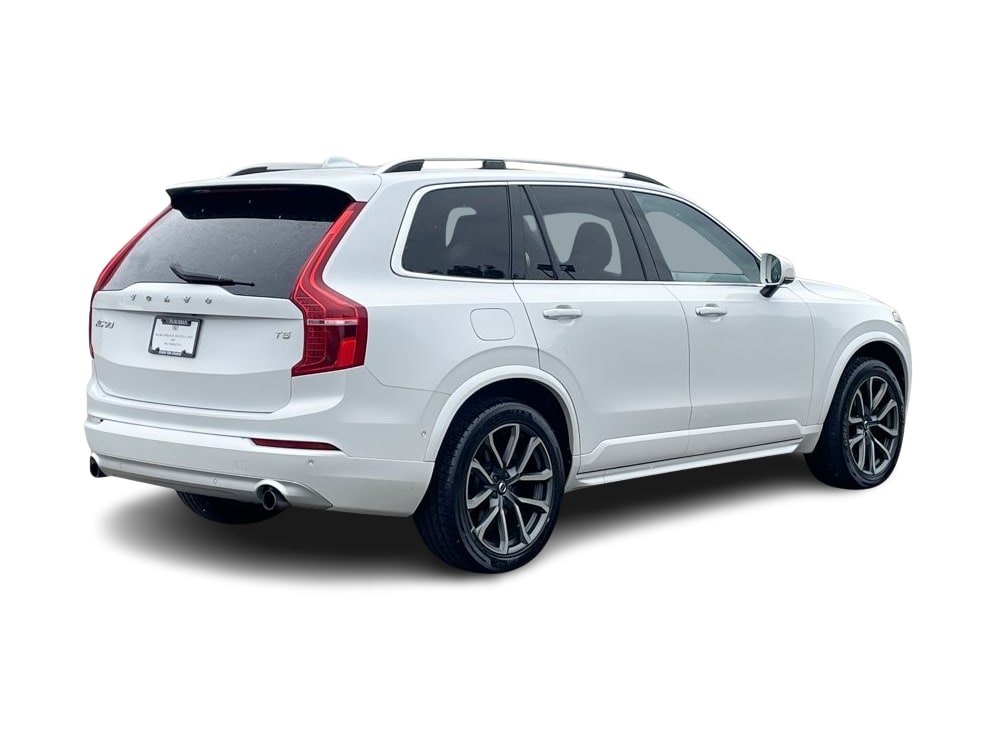 Thumbnail: 2018 Volvo XC90 - 22