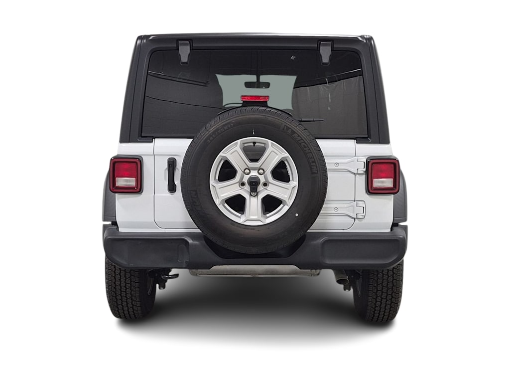 Thumbnail: 2022 Jeep Wrangler - 5