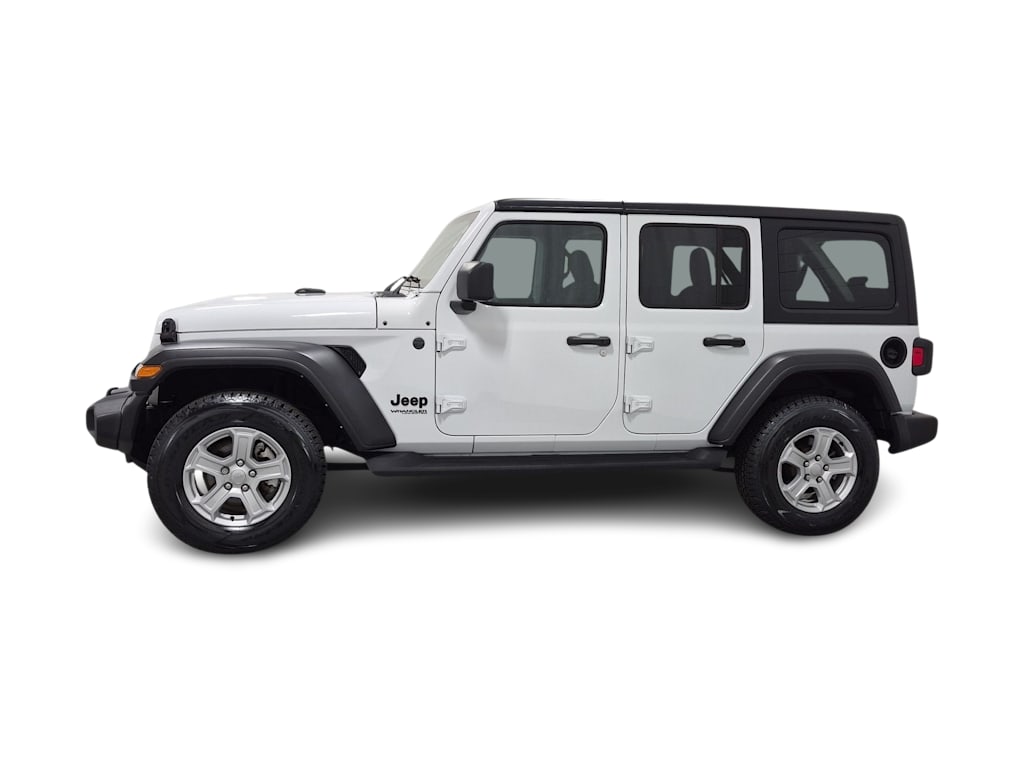 Thumbnail: 2022 Jeep Wrangler - 3