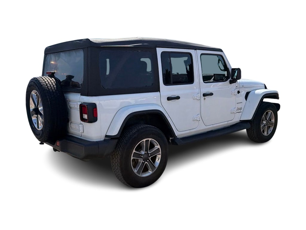 Thumbnail: 2022 Jeep Wrangler - 18