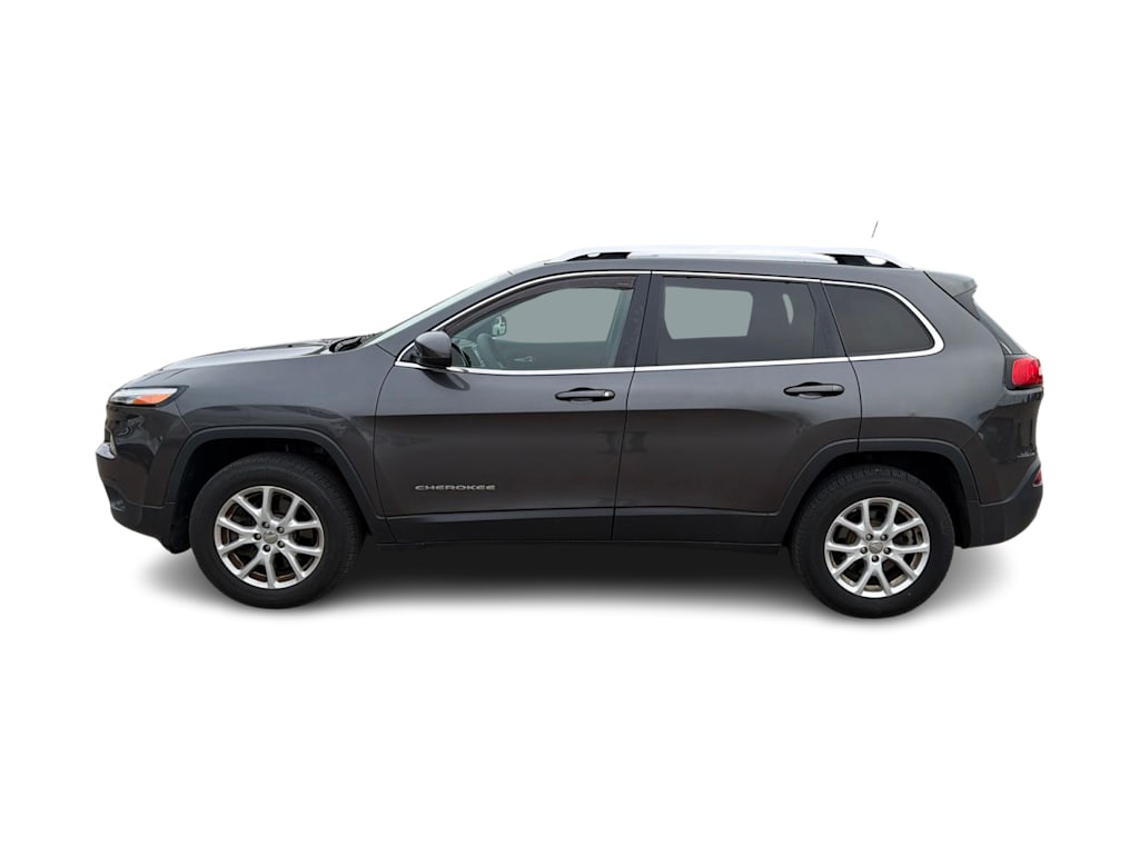 Thumbnail: 2016 Jeep Cherokee - 22
