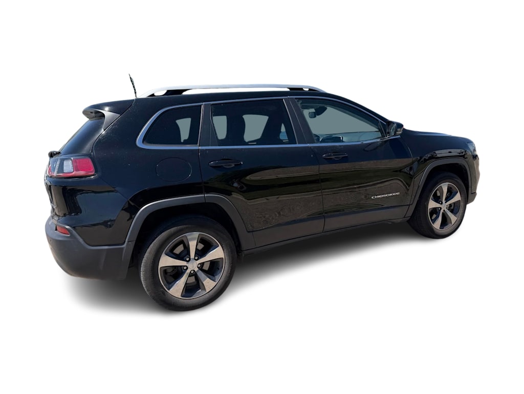 Thumbnail: 2019 Jeep Cherokee - 21