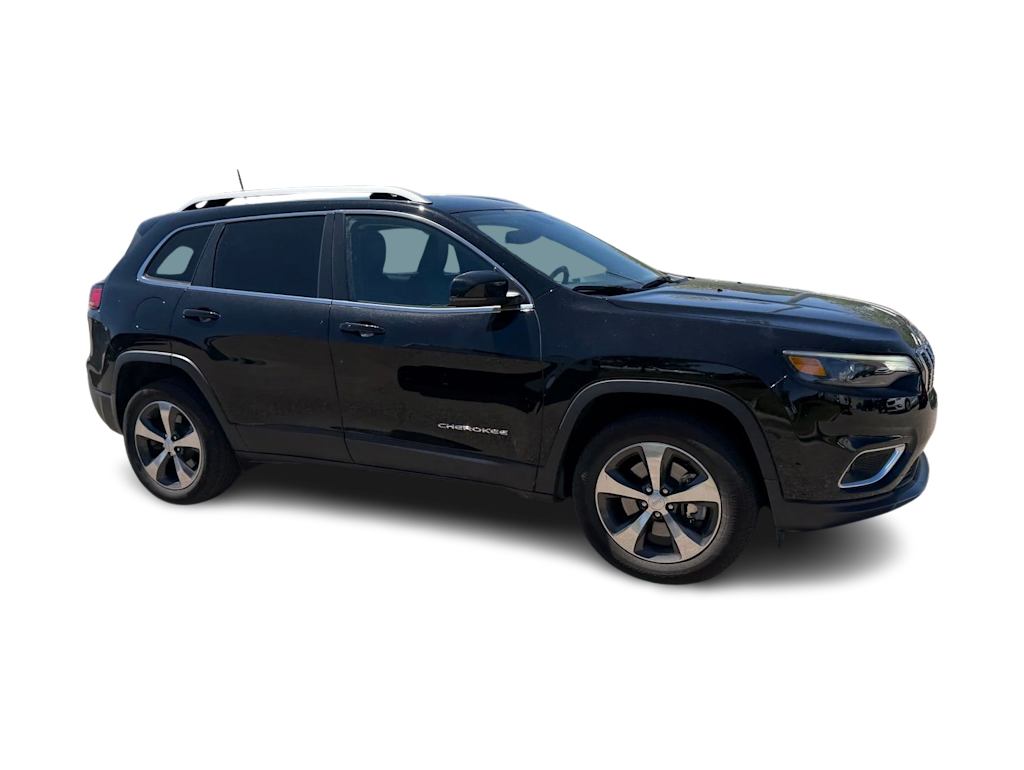 Thumbnail: 2019 Jeep Cherokee - 14