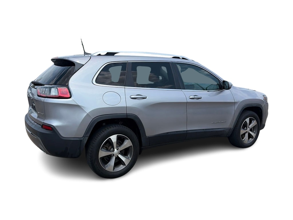 Thumbnail: 2020 Jeep Cherokee - 14