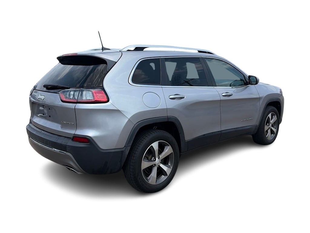 Thumbnail: 2020 Jeep Cherokee - 15