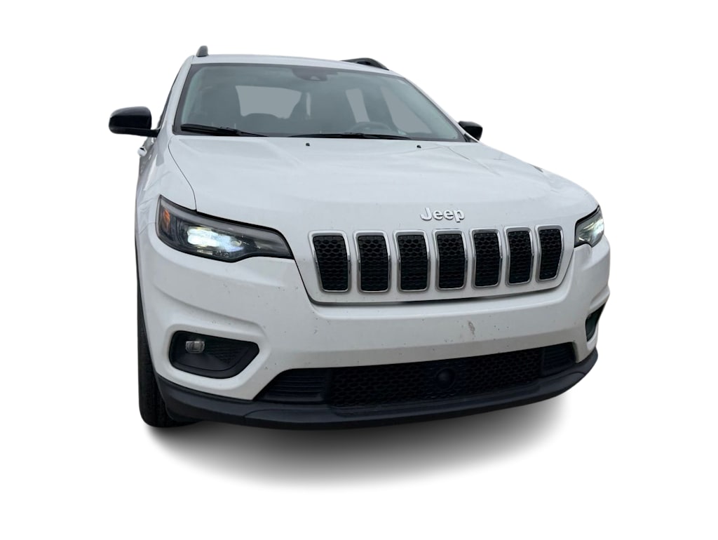 Thumbnail: 2022 Jeep Cherokee - 11