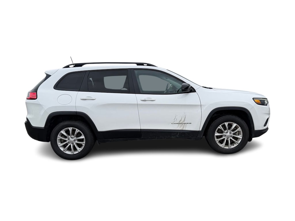 Thumbnail: 2022 Jeep Cherokee - 16