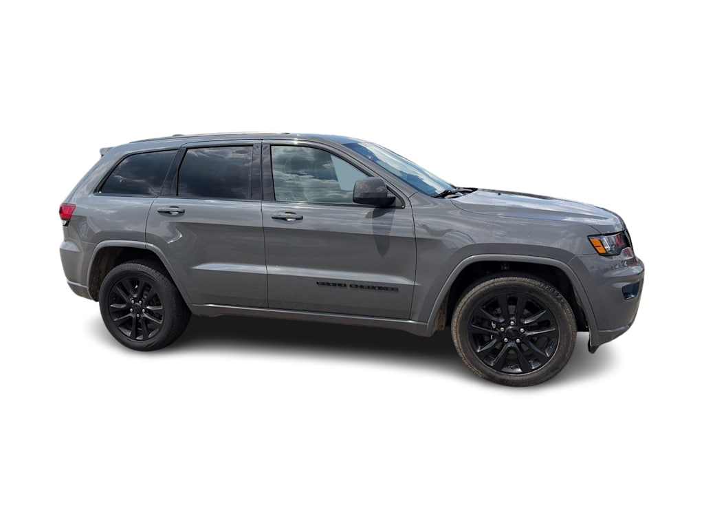 Thumbnail: 2019 Jeep Grand Cherokee - 11