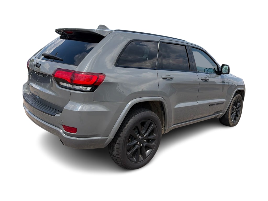 Thumbnail: 2019 Jeep Grand Cherokee - 12