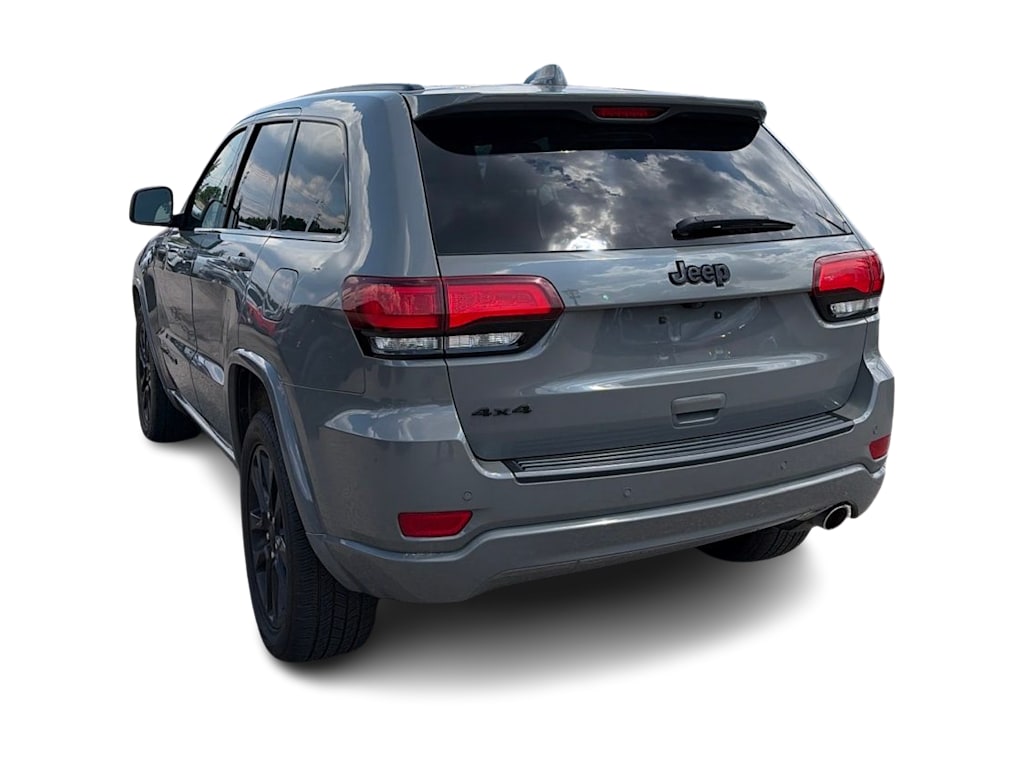 Thumbnail: 2019 Jeep Grand Cherokee - 3