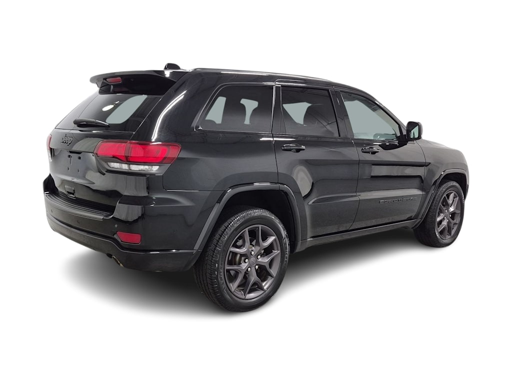 Thumbnail: 2021 Jeep Grand Cherokee - 23