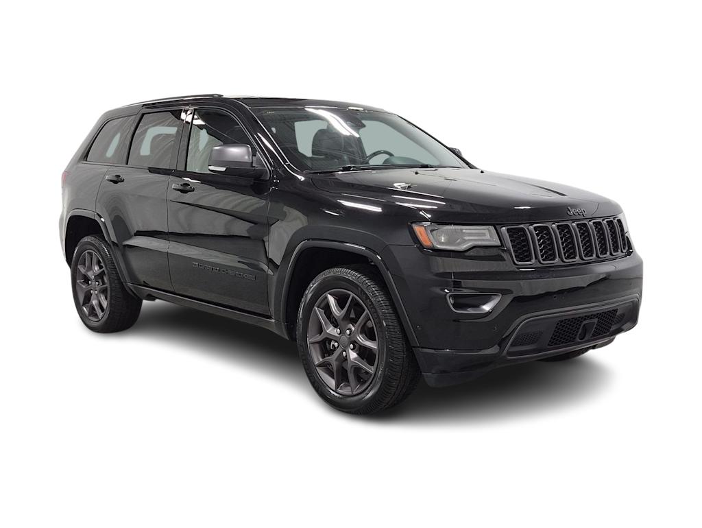 Thumbnail: 2021 Jeep Grand Cherokee - 21
