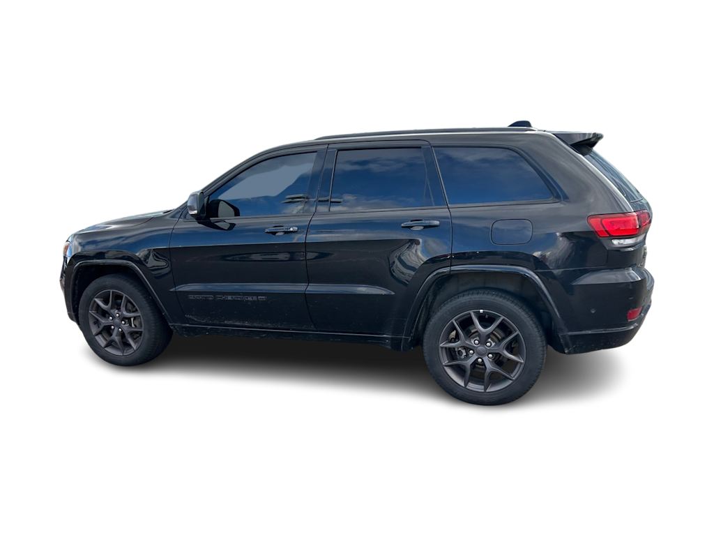 Thumbnail: 2021 Jeep Grand Cherokee - 17
