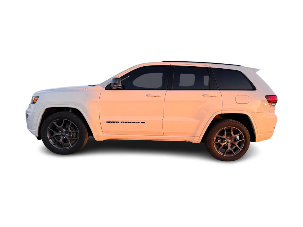 Thumbnail: 2021 Jeep Grand Cherokee - 24